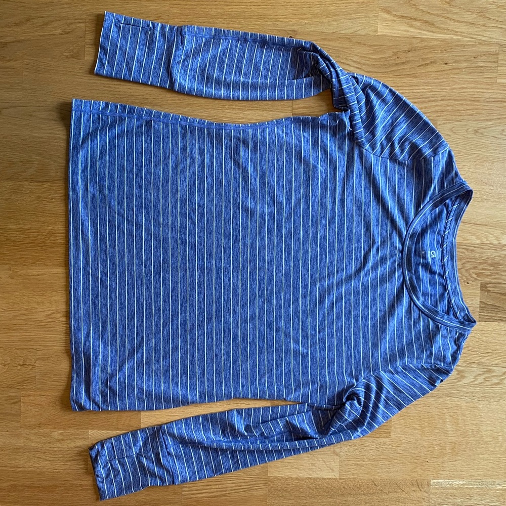 Gap long sleeve - women’s Large